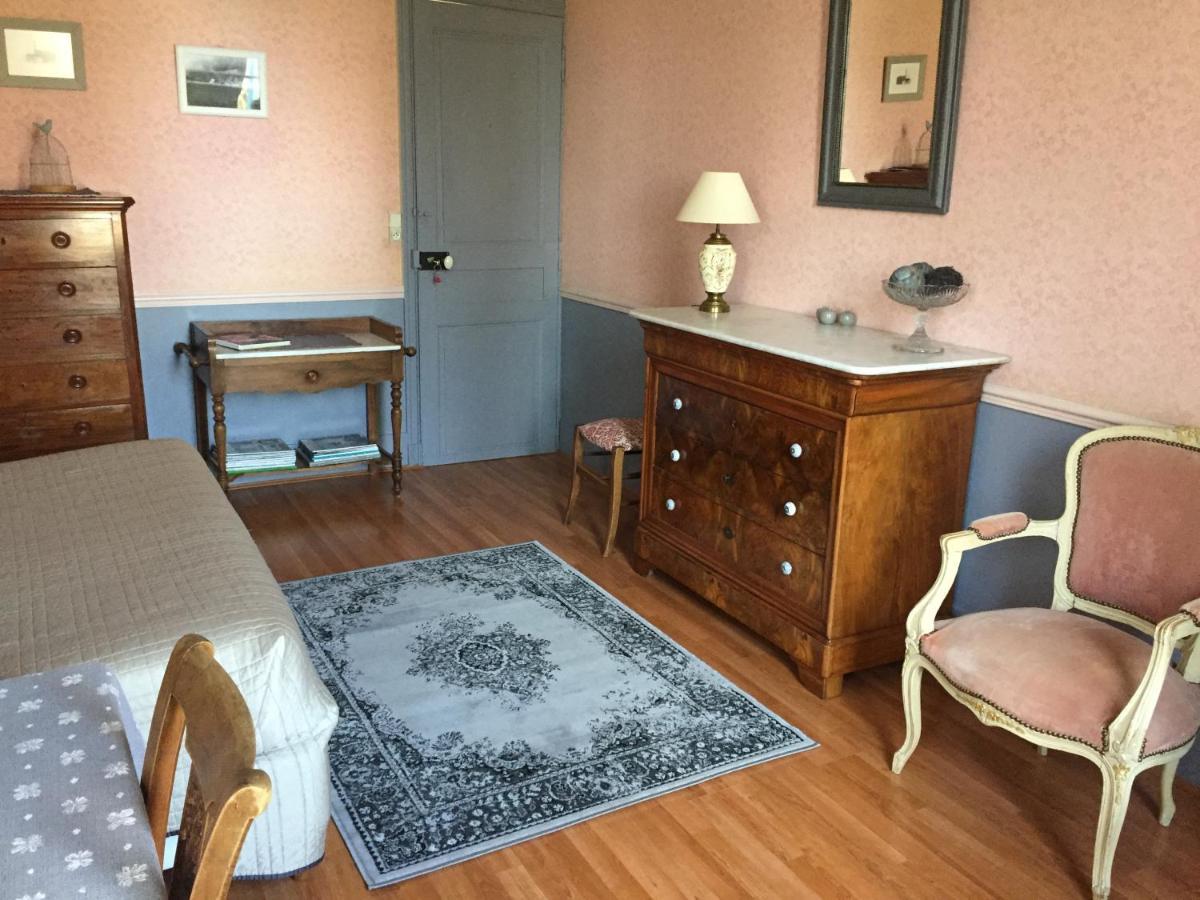 德宾泰木屋酒店 Lussault-sur-Loire 客房 照片